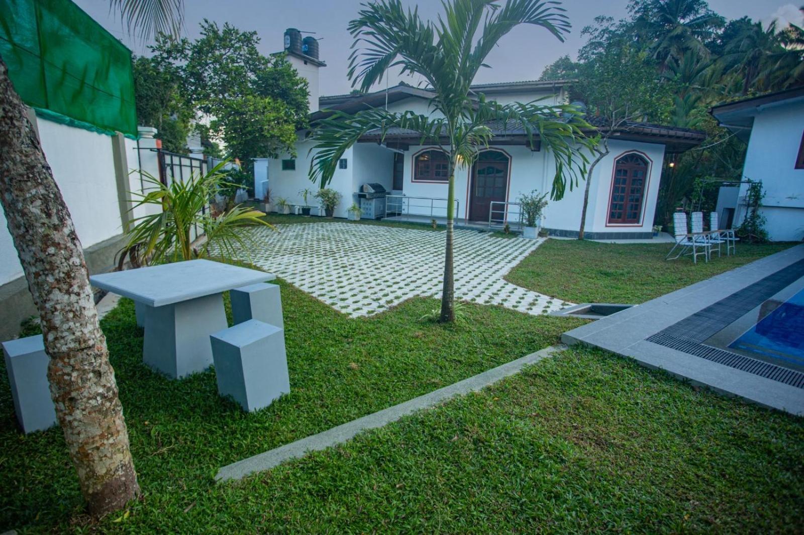 Villa 6070 Galle Exterior photo